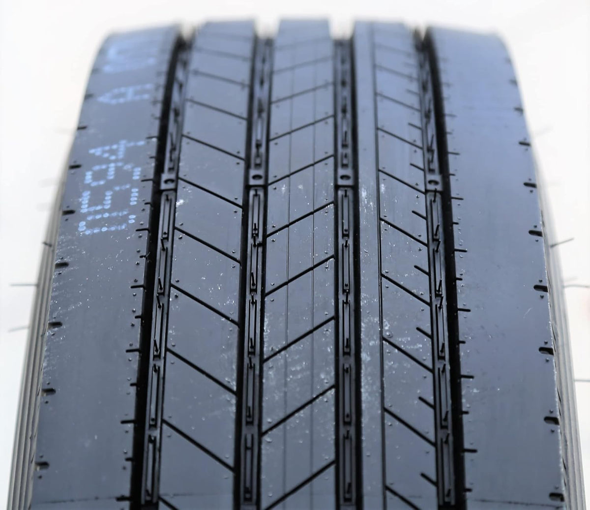 All Steel Heavy Duty Trailer Radial Tire ST235/80R16 14-Ply BSW I5954